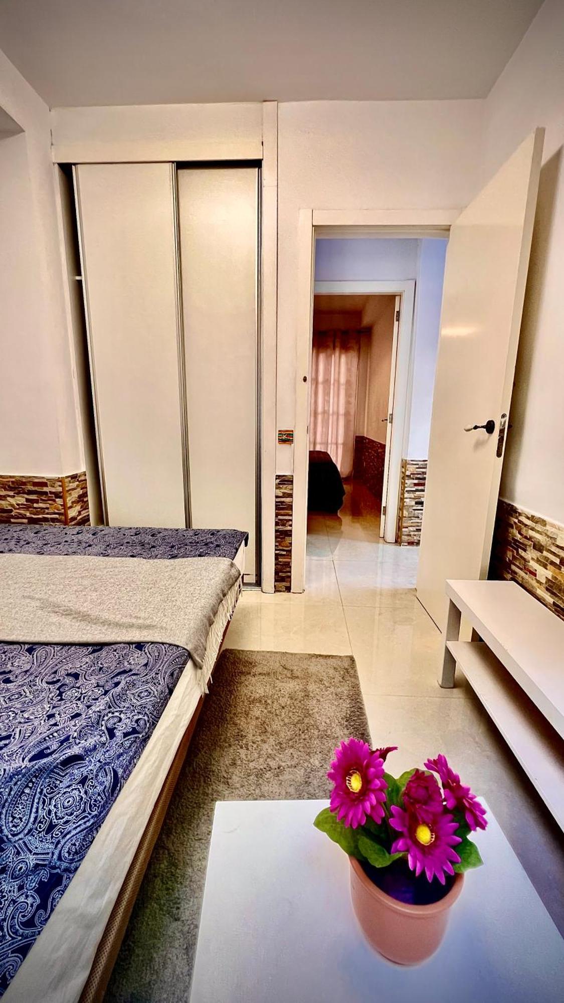 Cozy Two Bed Apartment. Адехе Екстер'єр фото